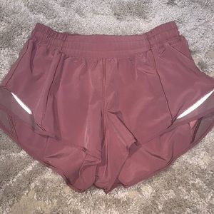 Hotty hot shorts 2.5! Size 8